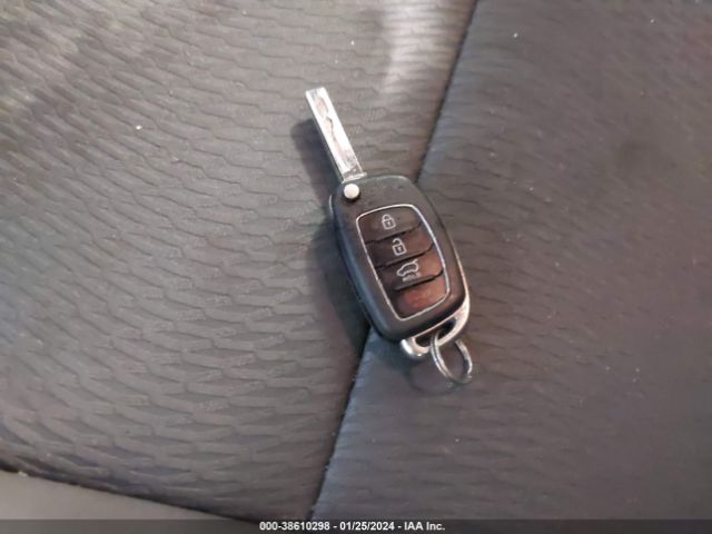 5XYZT3LB6HG418999 Hyundai Santa Fe Sport 2.4l