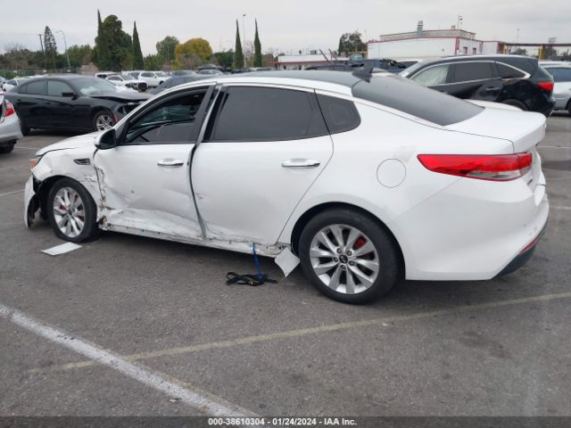 5XXGU4L32GG085870 KIA OPTIMA EX