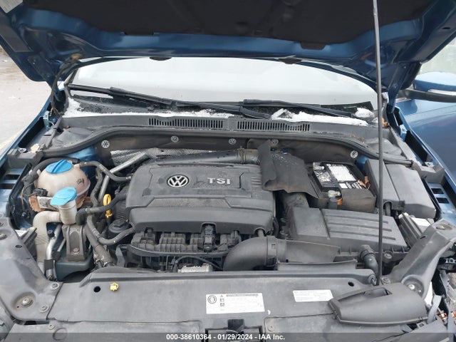 3VWL17AJ2GM385866 Volkswagen Jetta 1.8t Sel