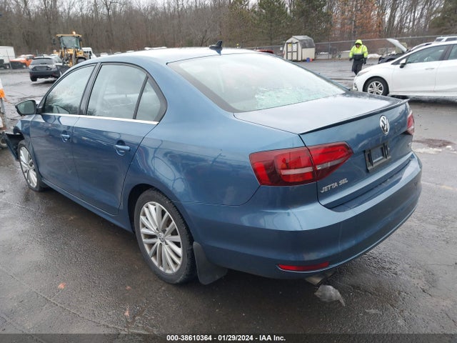 3VWL17AJ2GM385866 Volkswagen Jetta 1.8t Sel