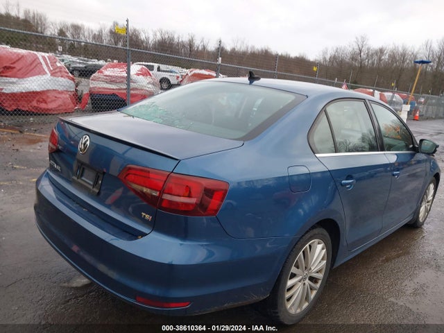 3VWL17AJ2GM385866 Volkswagen Jetta 1.8t Sel