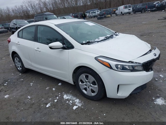 KIA FORTE LX 2017 3KPFK4A7XHE036174 Image 1
