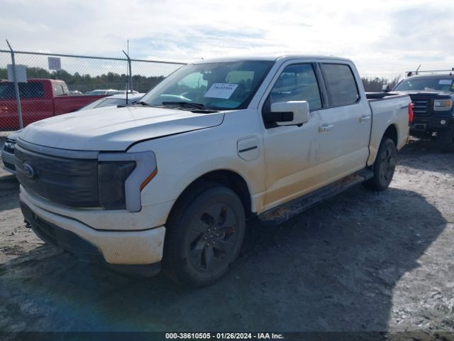 1FT6W1EVXNWG02427 Ford F-150 Lightning Lariat