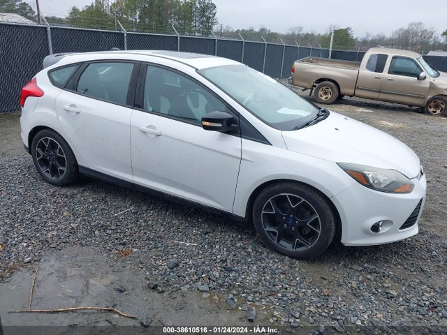 2014 FORD FOCUS SE VIN: 1FADP3K29EL275696
