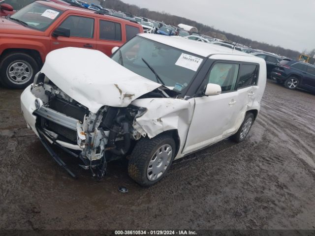 JTLZE4FE2FJ071422 Scion XB