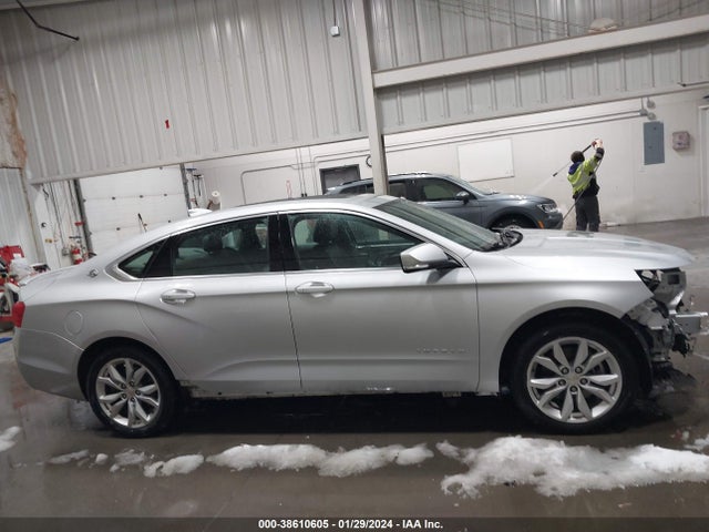 Chevrolet IMPALA 1LT 2018 2G1105S32J9176377 Image 14