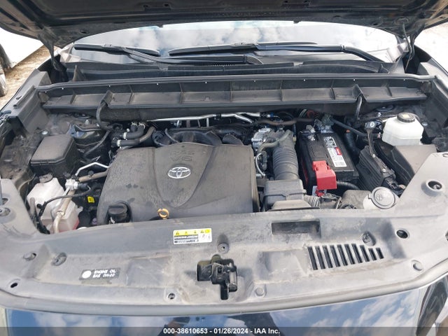 Toyota Highlander Xle 2021 5TDGZRAH1MS081901 Image 10