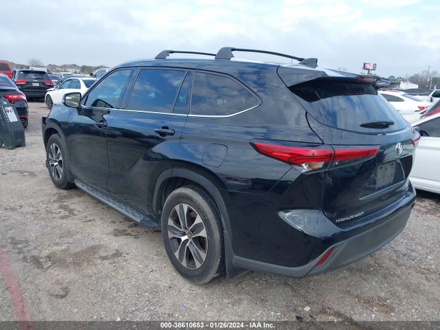 Toyota Highlander Xle 2021 5TDGZRAH1MS081901 Image 3
