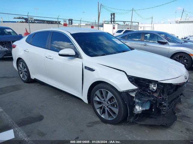 2018 5XXGT4L32JG255137 main image
