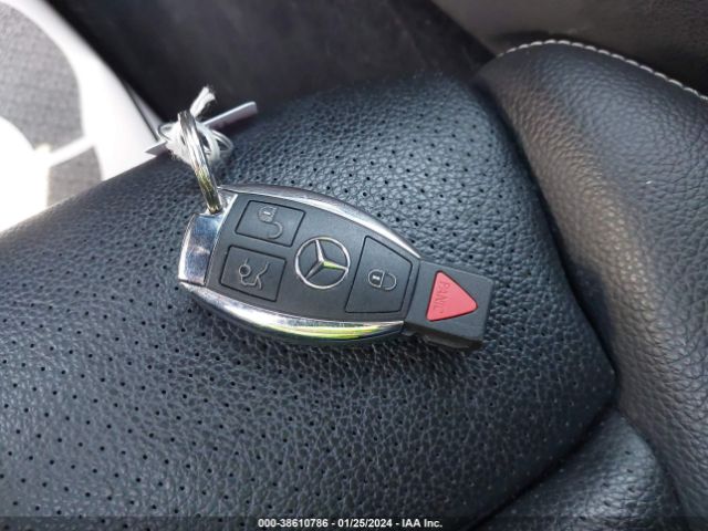 2019 MERCEDES-BENZ GLC 300 WDC0G4KB9KF561082 Photo 10