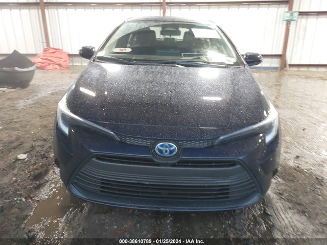 Toyota Corolla Hybrid Le 2023 JTDBCMFE8PJ002934 Image 13