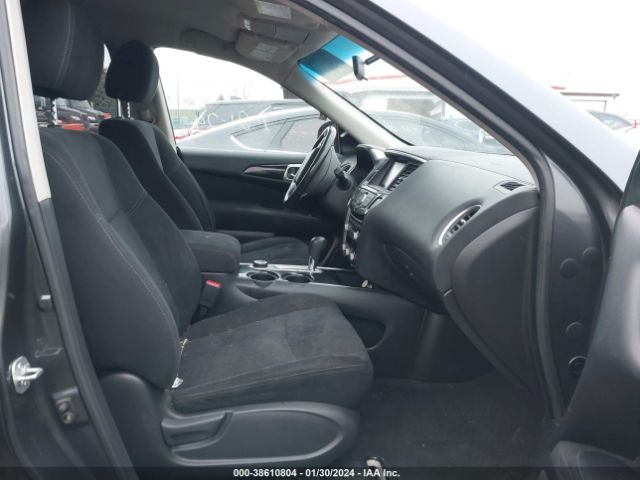 5N1AR2MM7EC661982 Nissan Pathfinder Sv