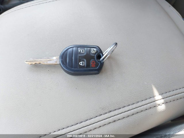Ford TAURUS SE 2015 1FAHP2D88FG114277 Image 11