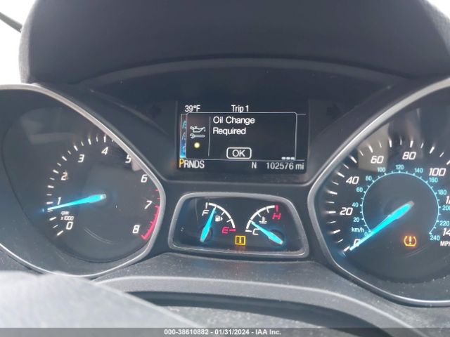 1FMCU0JX0GUA65149 Ford Escape Titanium