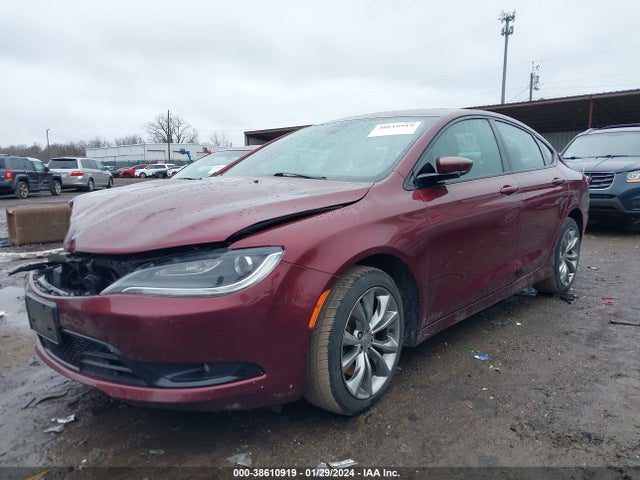 Chrysler 200 S 2015 1C3CCCDG7FN523190 Image 2