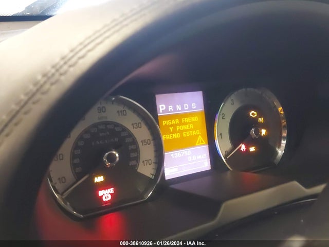 2009 JAGUAR XF SAJWA06B09HR10411 Photo 6