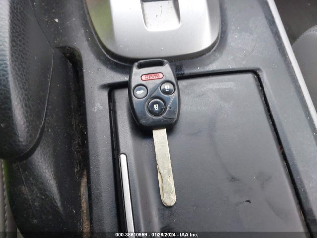 2009 HONDA ACCORD 2.4 EX-L VIN: 1HGCP26889A001679