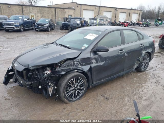 3KPF54AD7NE500305 KIA Forte Gt-line