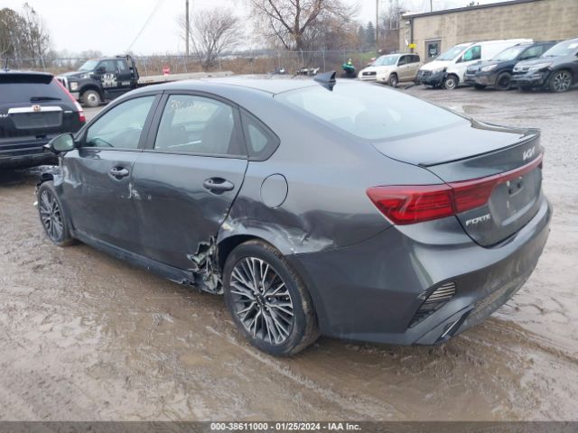 3KPF54AD7NE500305 KIA Forte Gt-line