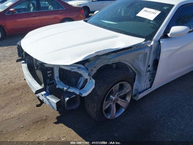2C3CDXHG2JH125580 Dodge Charger Sxt Plus Rwd