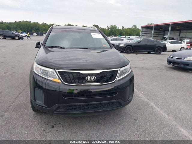 KIA Sorento Lx V6 2015 5XYKT4A74FG594260 Image 6