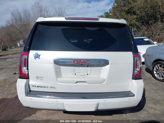 GMC YUKON XL DENALI 2016 1GKS2HKJ6GR469496 Image 16