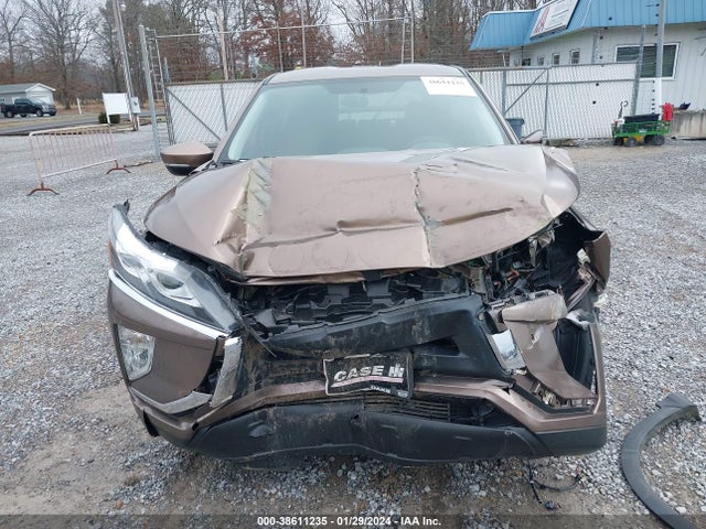 JA4AT3AA2KZ029853 Mitsubishi Eclipse Cross Es