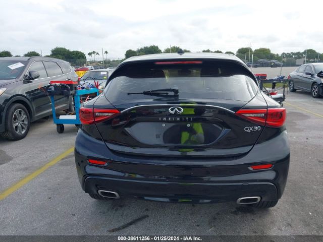 SJKCH5CP9JA047368 Infiniti Qx30 Luxury