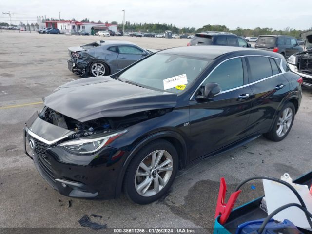SJKCH5CP9JA047368 Infiniti Qx30 Luxury