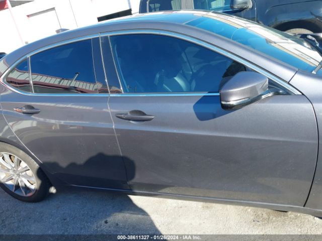 19UUB1F31JA011119 Acura TLX