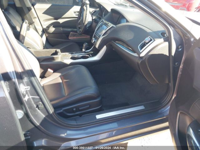 19UUB1F31JA011119 Acura TLX