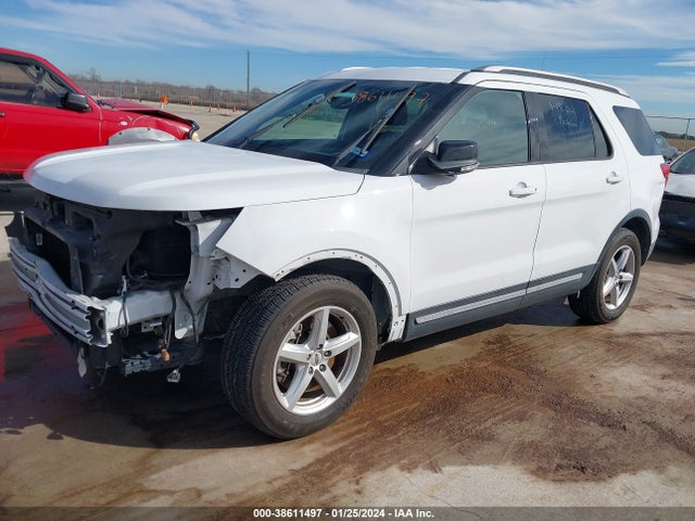 2016 FORD EXPLORER XLT VIN: 1FM5K7D82GGA95330