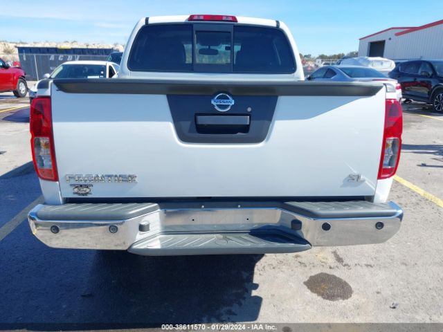 1N6AD0ER8KN763712 Nissan Frontier Sl