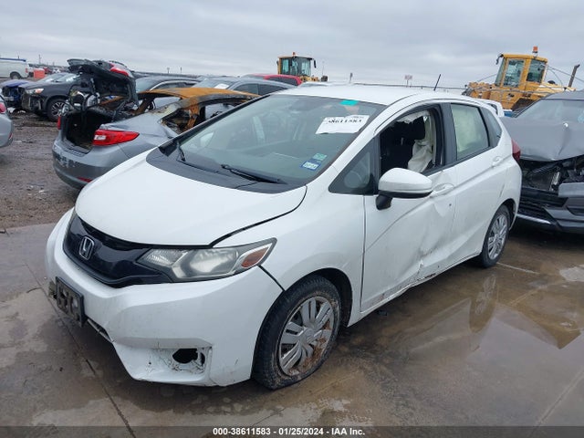 Honda FIT LX 2016 JHMGK5H55GX018046 Image 2