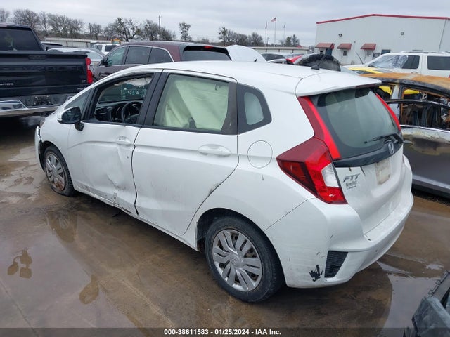 Honda FIT LX 2016 JHMGK5H55GX018046 Image 3