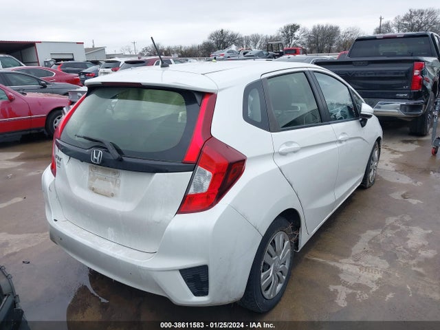 Honda FIT LX 2016 JHMGK5H55GX018046 Image 4