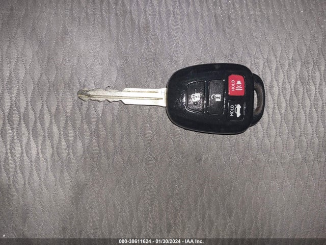 Toyota Corolla Le Plus 2015 2T1BURHE2FC387179 Image 11