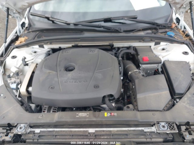7JR102FK4LG060773 Volvo S60 T5 Momentum