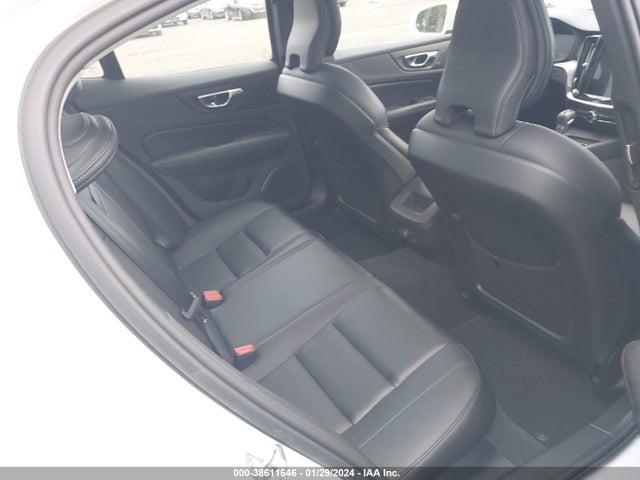 7JR102FK4LG060773 Volvo S60 T5 Momentum