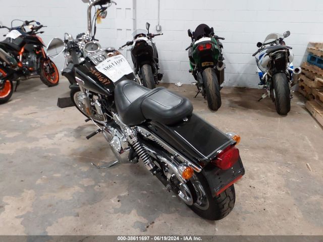 2006 HARLEY-DAVIDSON FXDWGI 1HD1GP1106K343290 Photo 2