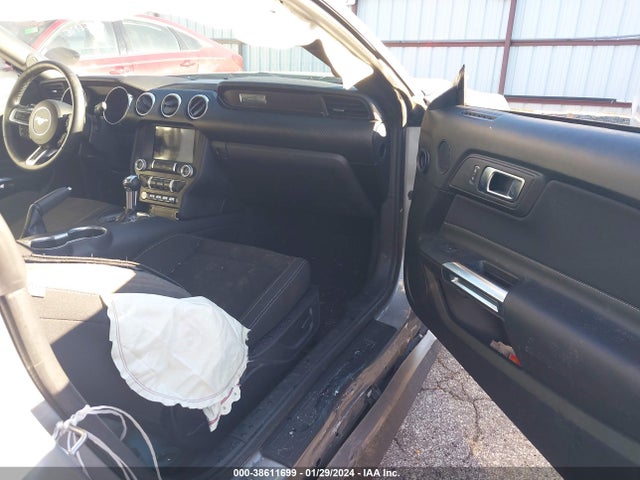 Ford Mustang Ecoboost Fastback 2021 1FA6P8THXM5157149 Image 5