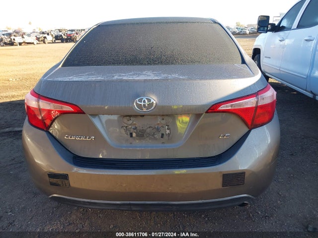 2018 TOYOTA COROLLA LE VIN: 2T1BURHE3JC988304