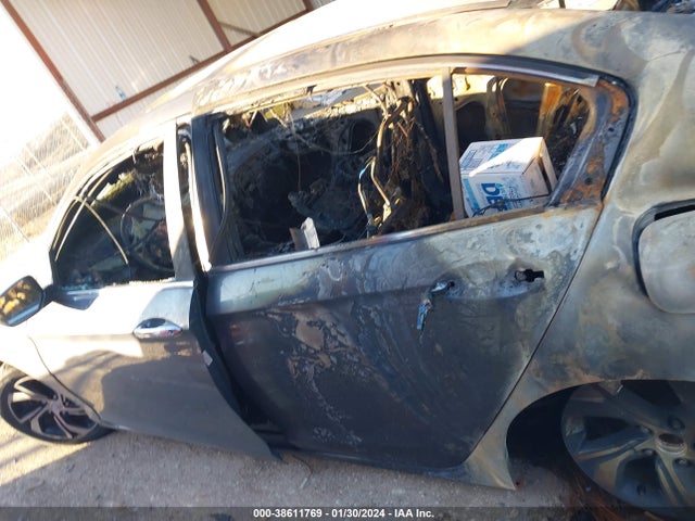 Honda ACCORD LX 2017 1HGCR2F39HA193966 Image 14