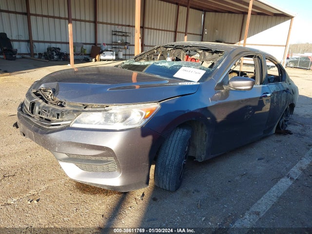 Honda ACCORD LX 2017 1HGCR2F39HA193966 Image 2