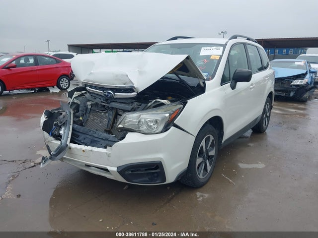 Subaru Forester 2.5i 2017 JF2SJABC5HH521748 Image 2