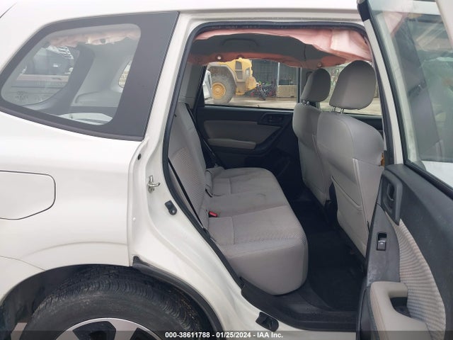 Subaru Forester 2.5i 2017 JF2SJABC5HH521748 Image 8