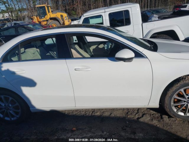 WDD3G4FB3KW021360 Mercedes-Benz A 220 4matic