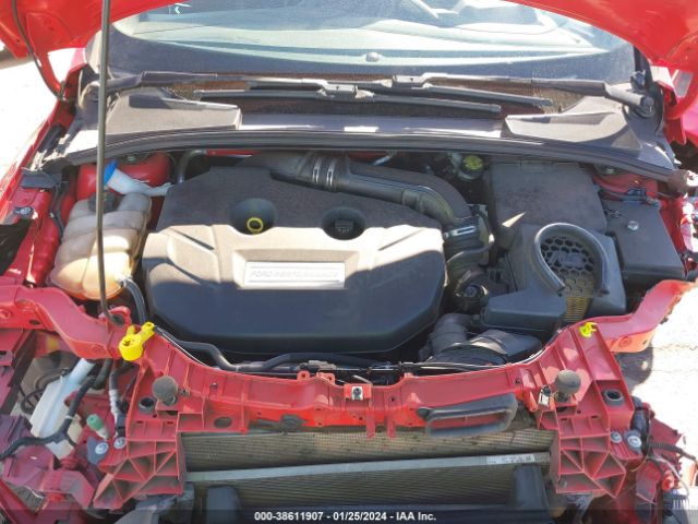 2018 FORD FOCUS RS WF0DP3THXJ4127944 Photo 9