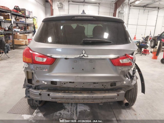 JA4AP3AU9KU017145 Mitsubishi Outlander Sport 2.0 Es