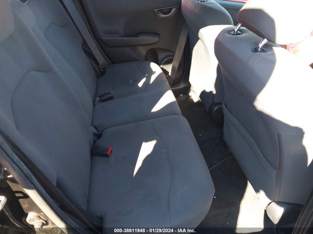 2013 HONDA FIT VIN: JHMGE8H3XDC052123